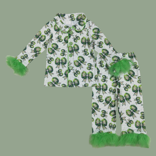 Girls Green Bows or Pink Santa Sassy Christmas pajamas/ pjs/ loungewear