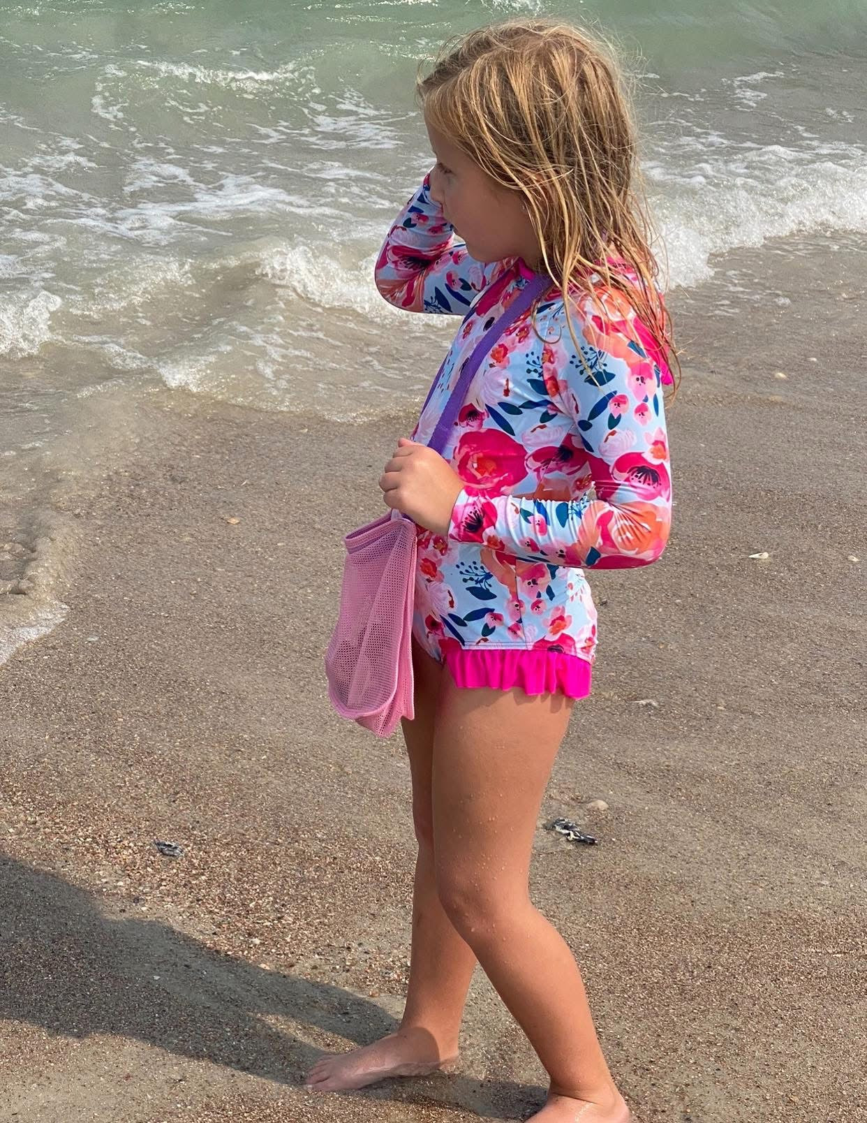 Girls swimsuit