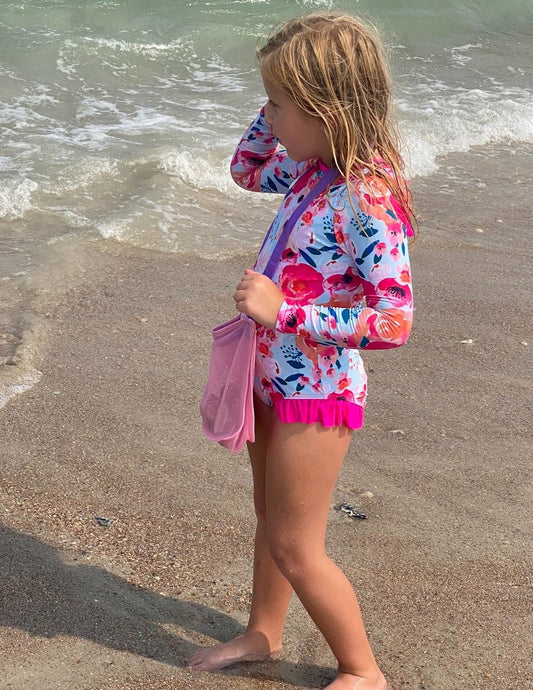 Girls swimsuit
