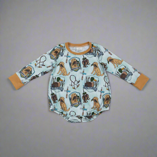 Boys bubble Romans, ducks