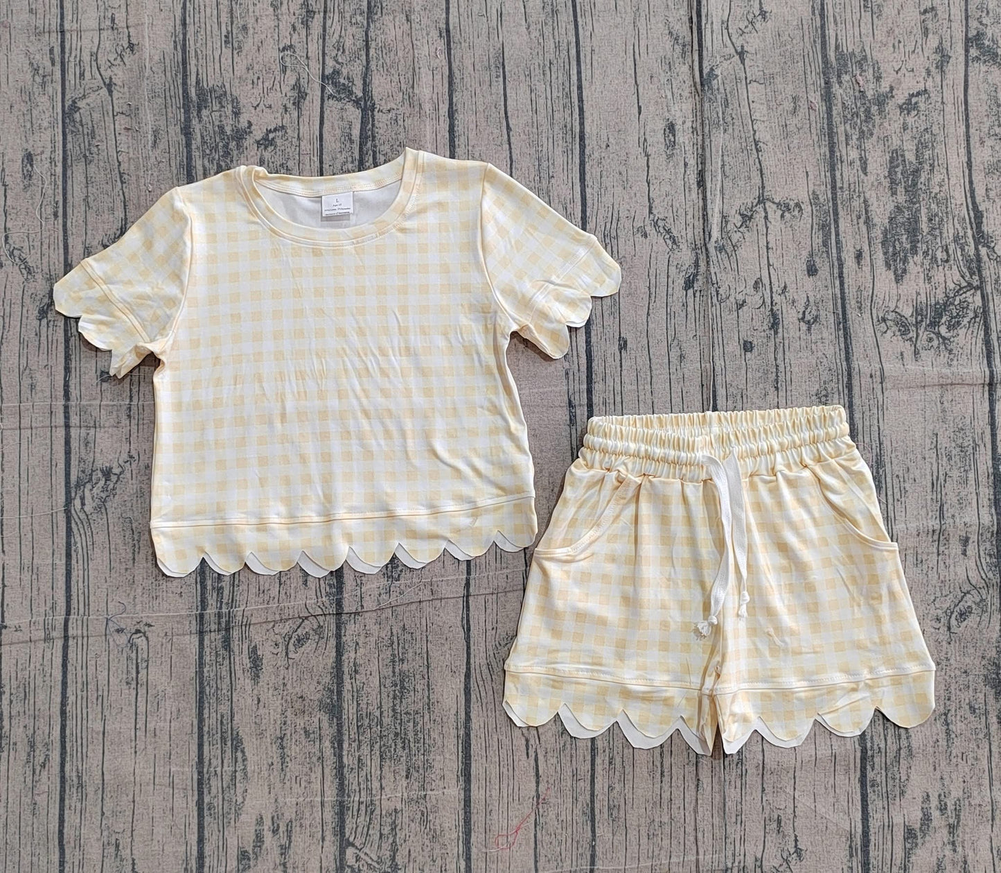 Scalloped set girls light yellow gingham