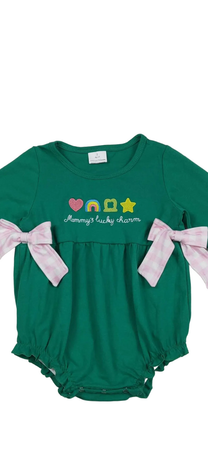 Mommy’s lucky charm set and bubble