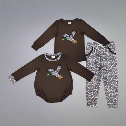 Duck Camo boys romper bubble set