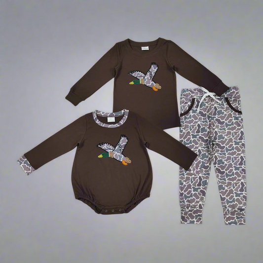 Duck Camo boys romper bubble set